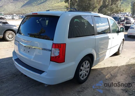 2014 Chrysler Town & Country Touring from USA, damaged, VIN 2C4RC1BG7ER404389